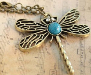 Amazon Vintage Dragonfly Pendant Necklace